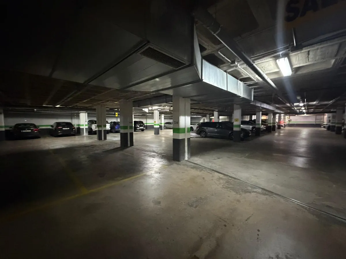 Plazas Parking Compostela