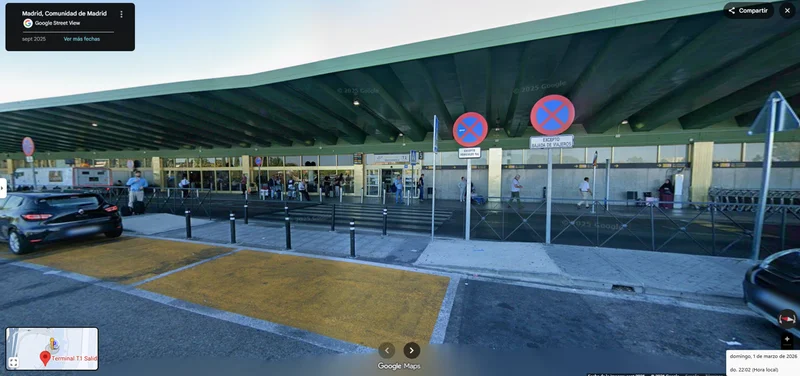 Punto de encuentro Terminal 1 Salidas Madrid Barajas